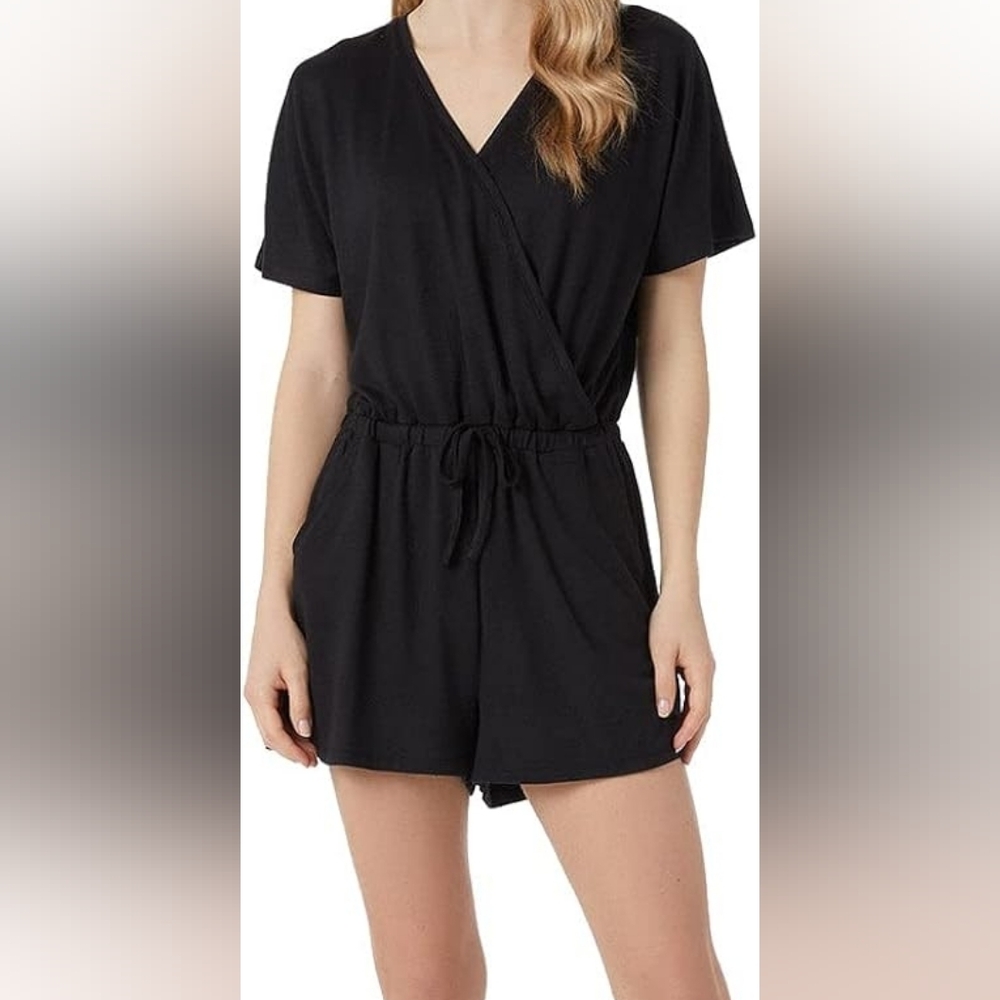 32 Degrees Black Wrap-Style Short Sleeve Summer Soft‎ Stretchy Romper (#915)